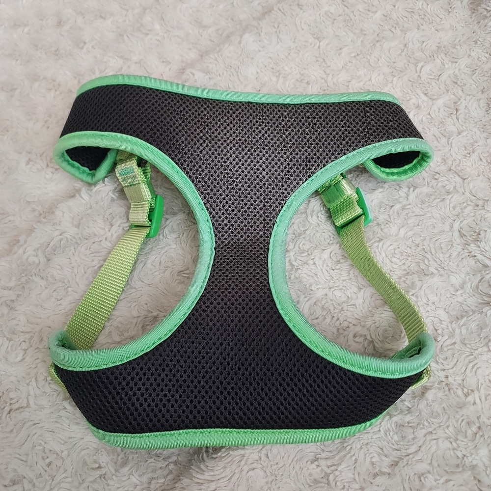 Top Paw Green and Black Dog Harness